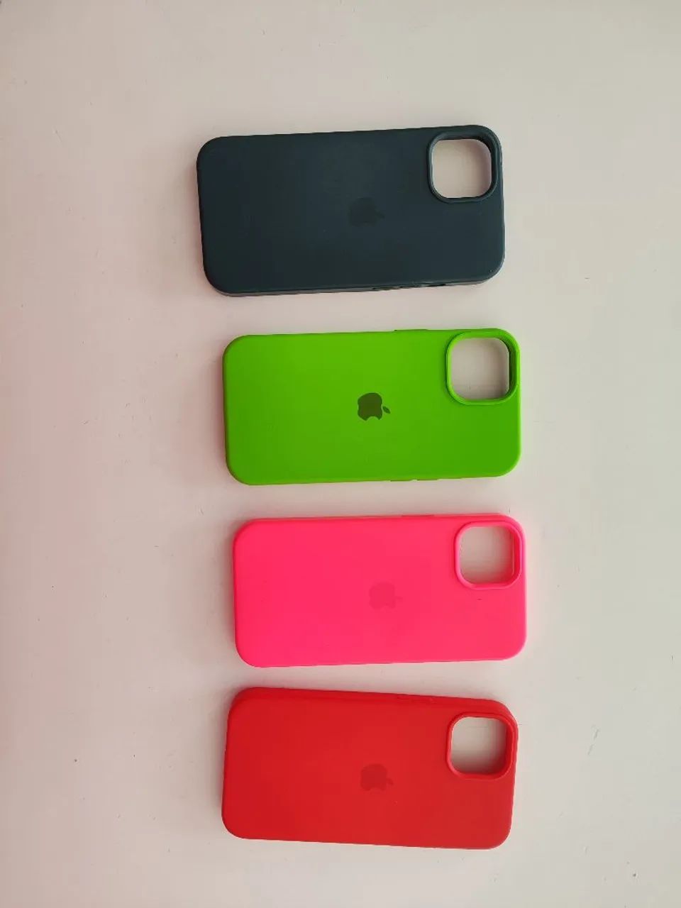 Capas de iPhone 14/15