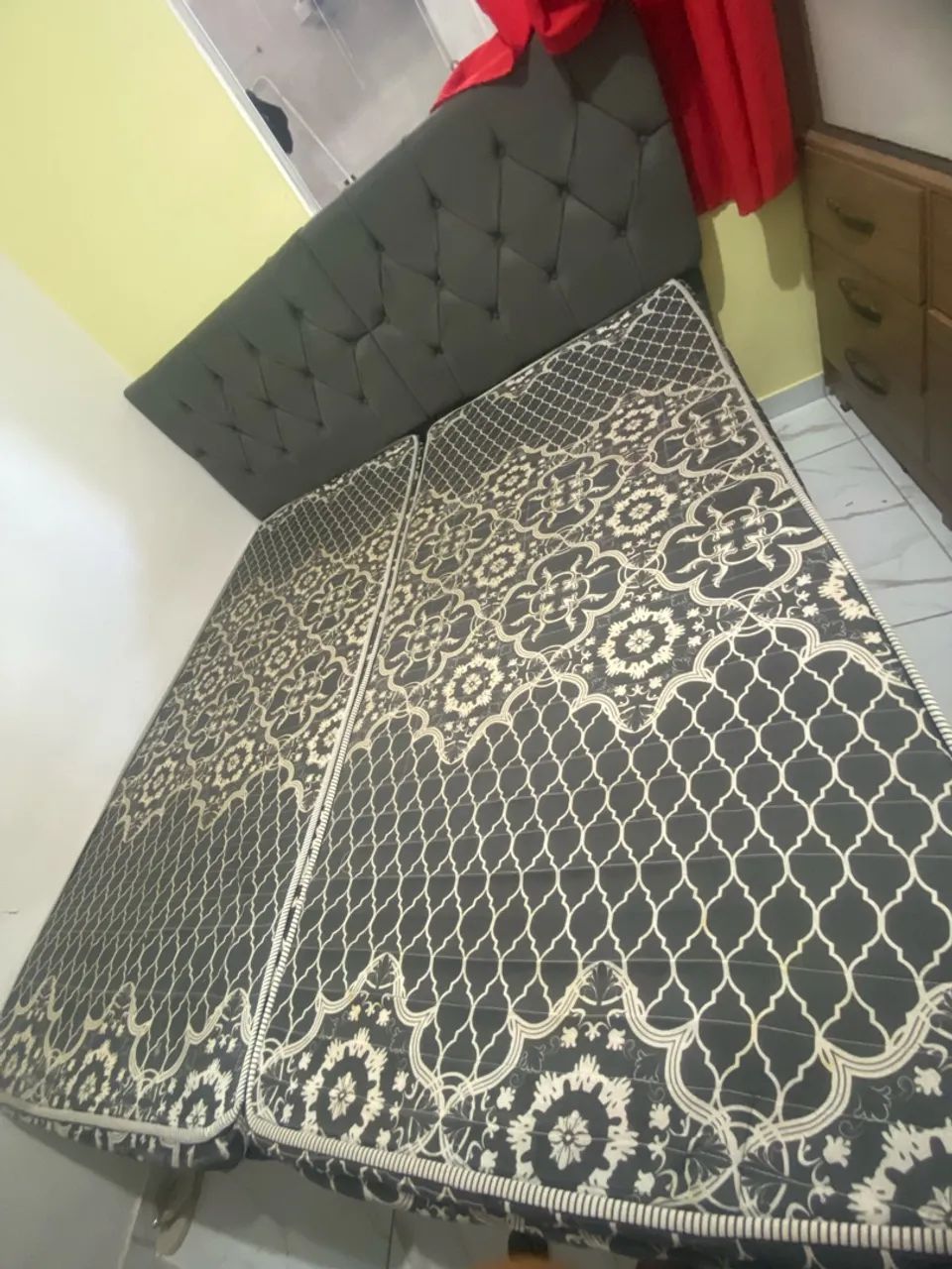 Duas cama de solteiro 