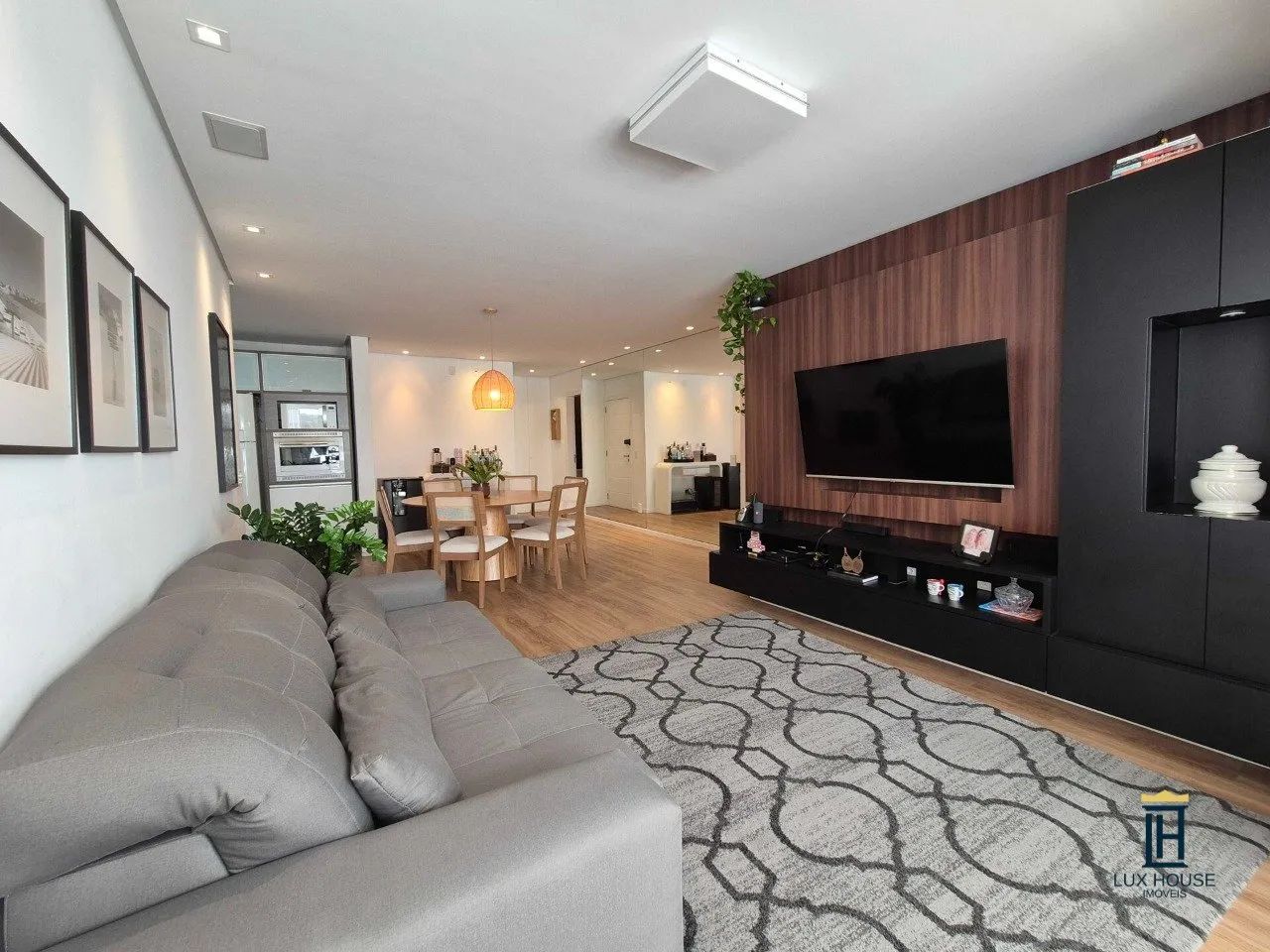 Apartamento de Alto Padrão em Jurerê Internacional