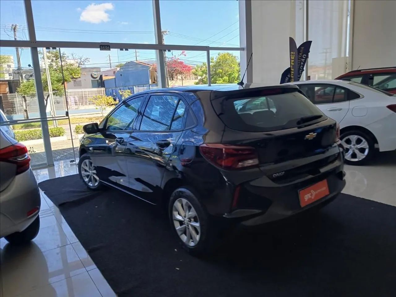 Chevrolet Onix HATCH LT 1.0 12V TB FLEX MEC. 4P 2022 - Foto 4