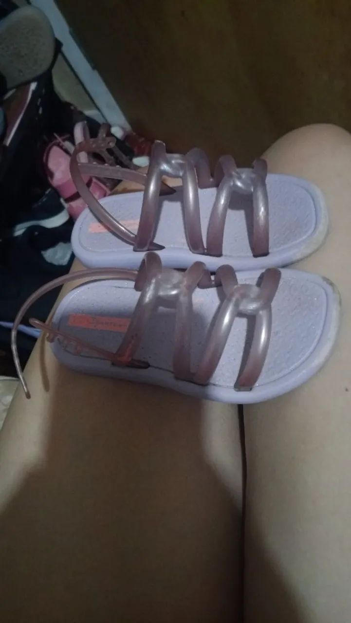 Vendo sandálias e galocha infantil  - Foto 3