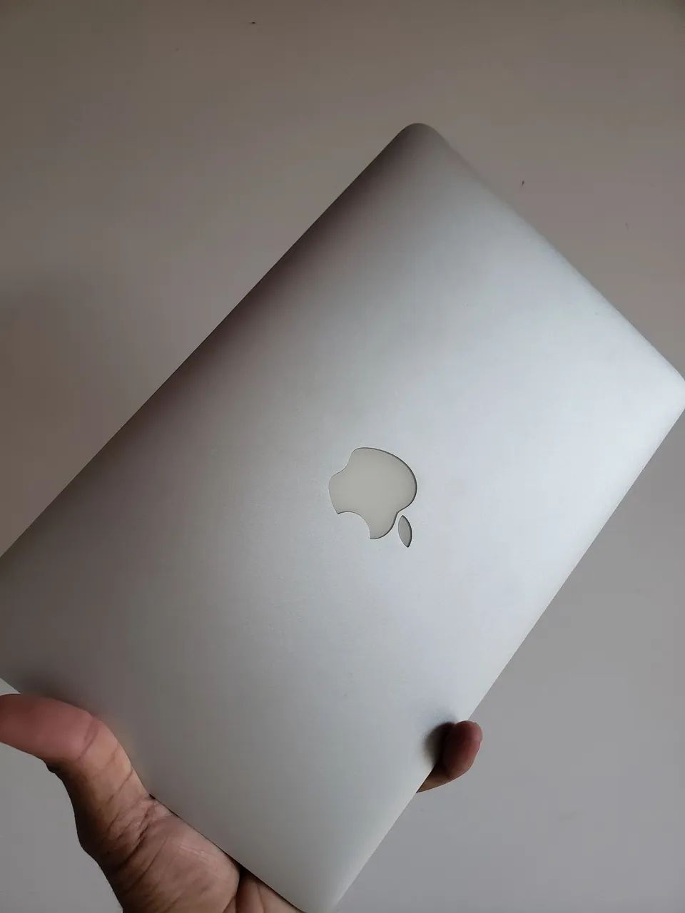 Macbook air mid 2013 11° polegadas funciona TUDO. Com caixa. - Foto 4