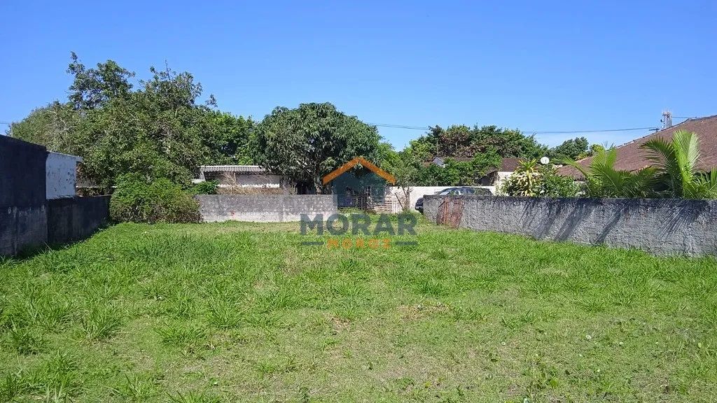 Terreno em Matinhos murado e aterrado
