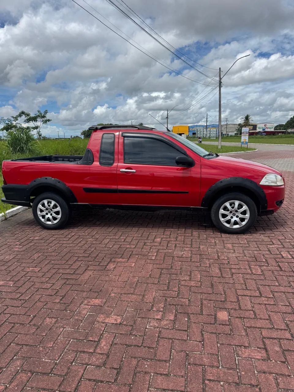 Fiat Strada Working 1.4 MPI Fire Flex 8V CE 2011