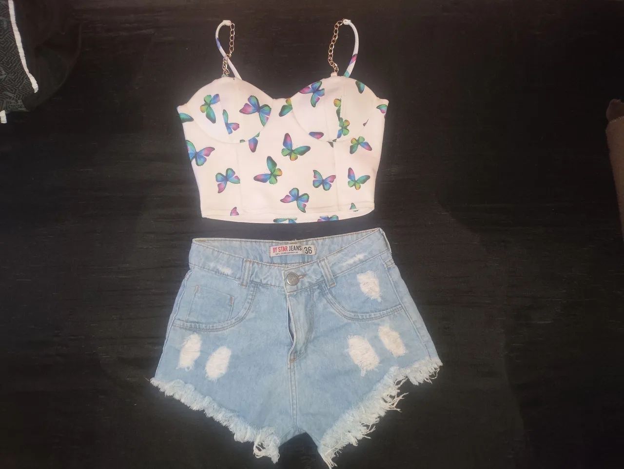 Conjunto cropped corset neoprene + short jeans  - Foto 2