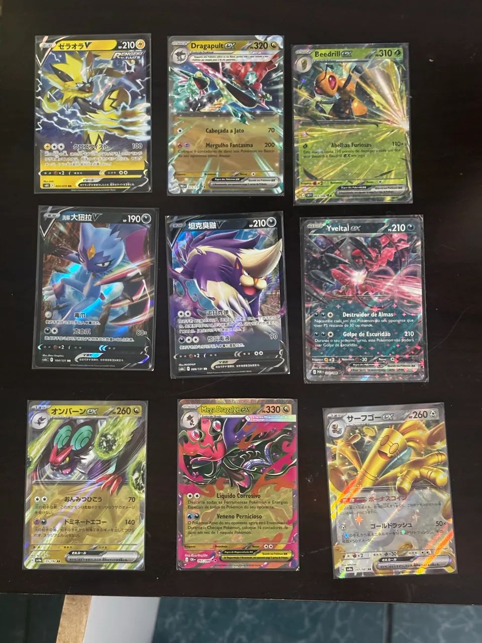 Fichário Charizard com coleção de cartas Pokémon  - Foto 3