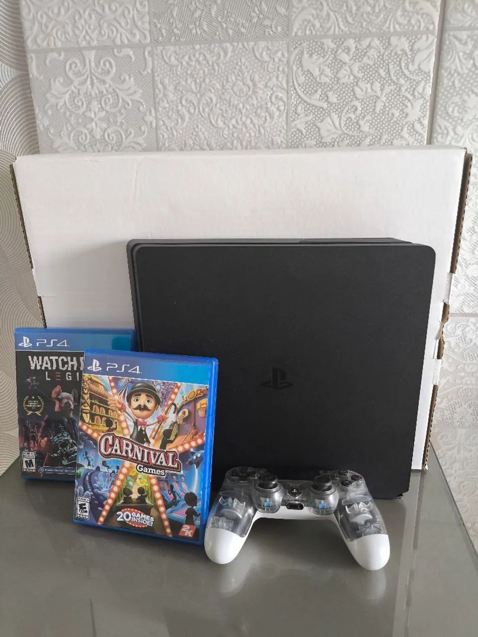 Playstation 4 slim 1tb com 2 jogos  - Foto 2