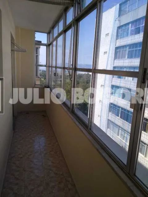 Apartamento : / Residencial / Glória