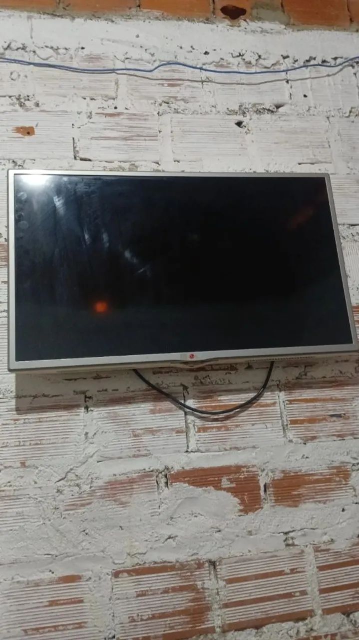Vendo TV 32 polegadas