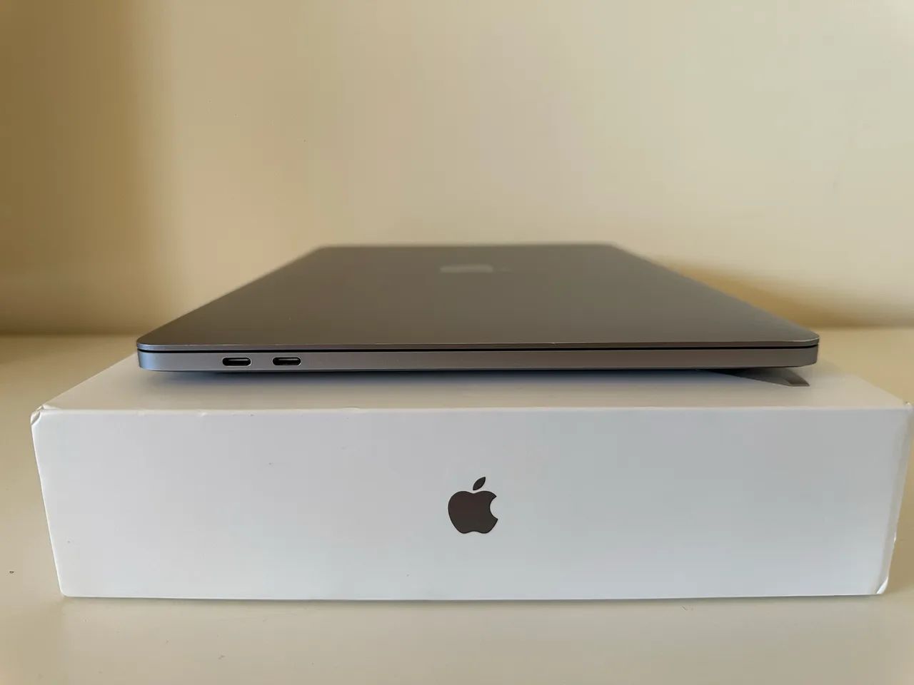 MacBook Pro M1 13? 8GB 256GB SSD - Touch Bar - Foto 2