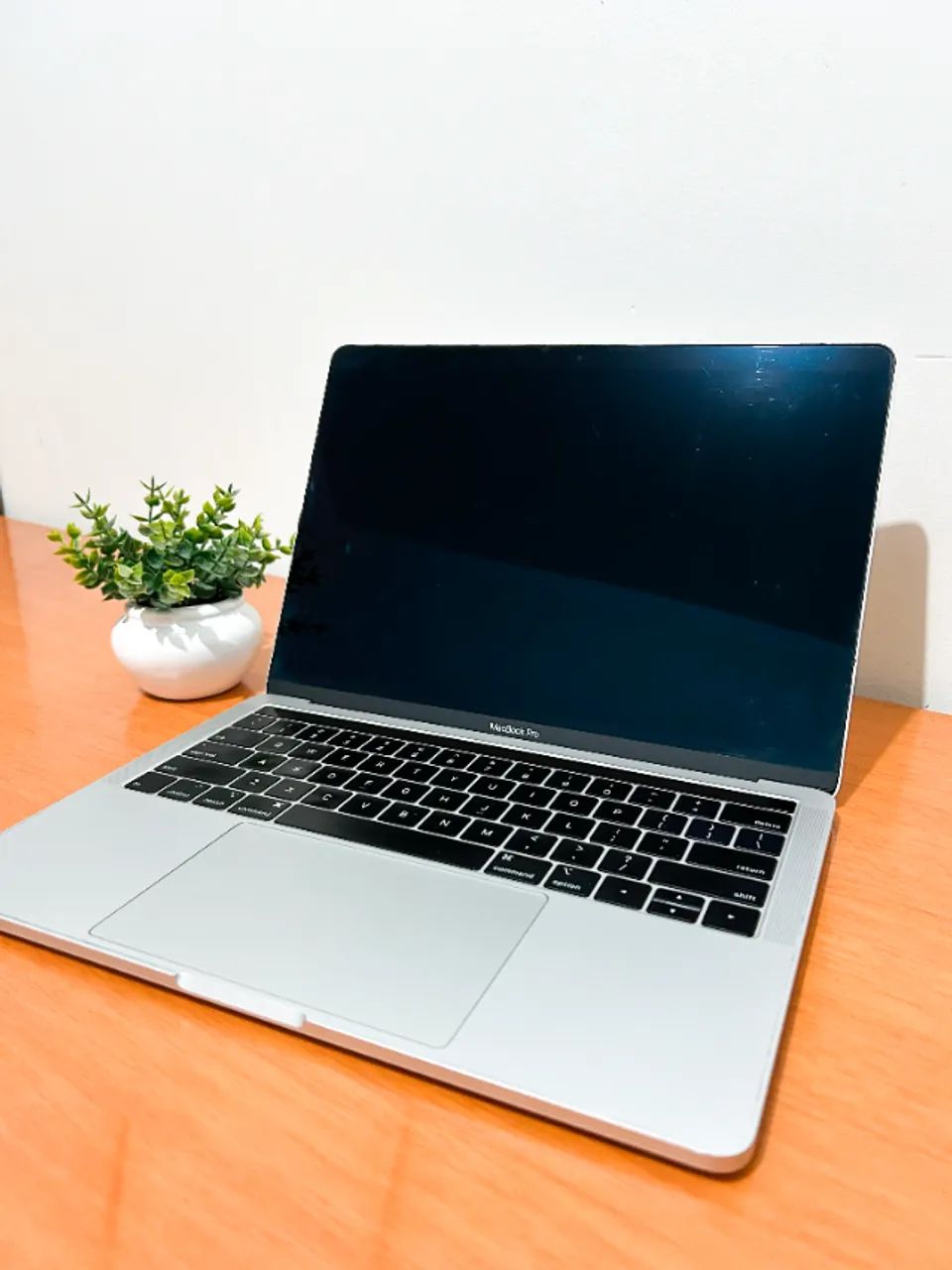 MacBook Pro 2019 - 13" Retina - Foto 2