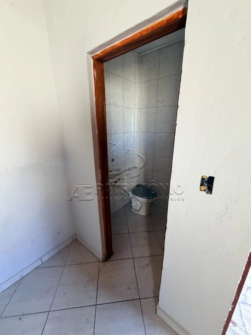 CASA TERREA COM 3 QUARTOS SENDO 1 SUITE - VILA HARO - Foto 5