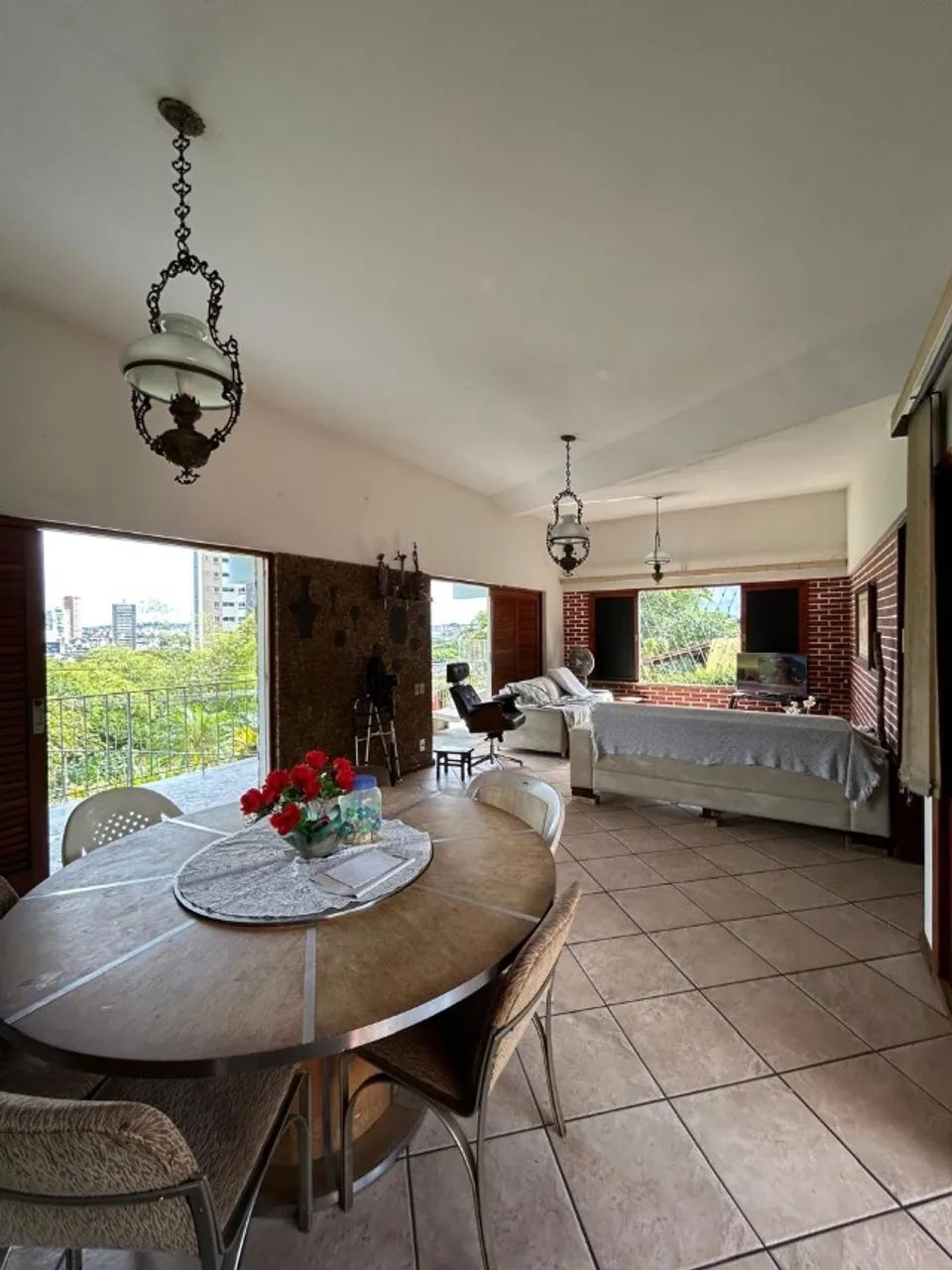 Casa Ampla para venda e aluguel - Foto 4