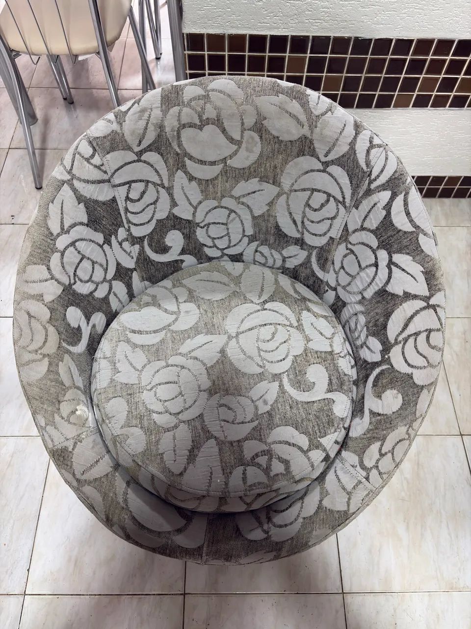 CADEIRA GIRATÓRIA-POLTRONA  - Foto 4