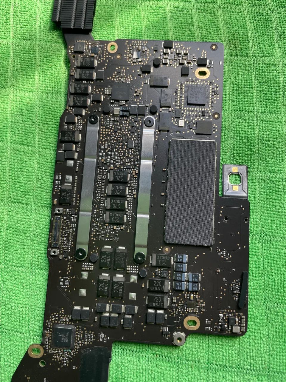 Placa mãe MacBook Pro 2017  - Foto 4