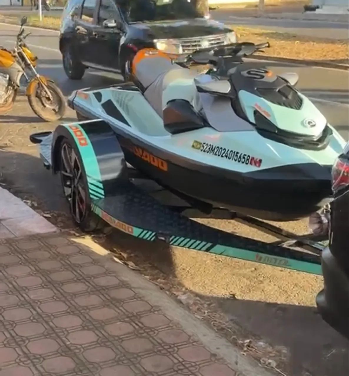 Jet ski 170 WAKE - Foto 3