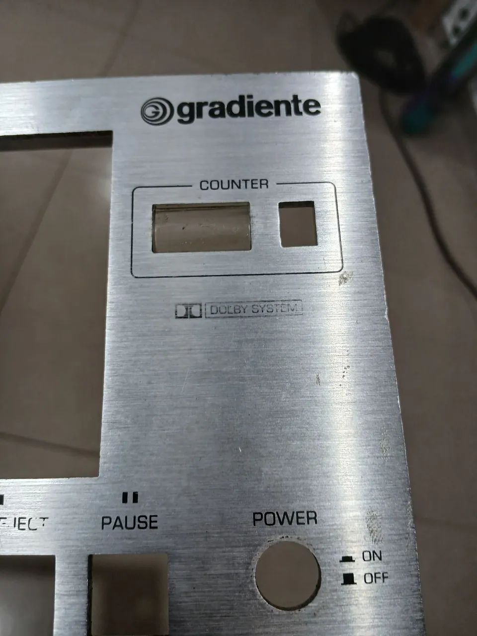 Tape deck Gradiente CD 3500 ( painel frontal)