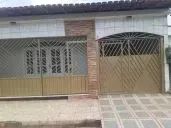 Vendo Casa 3/4 no Jardim América  com