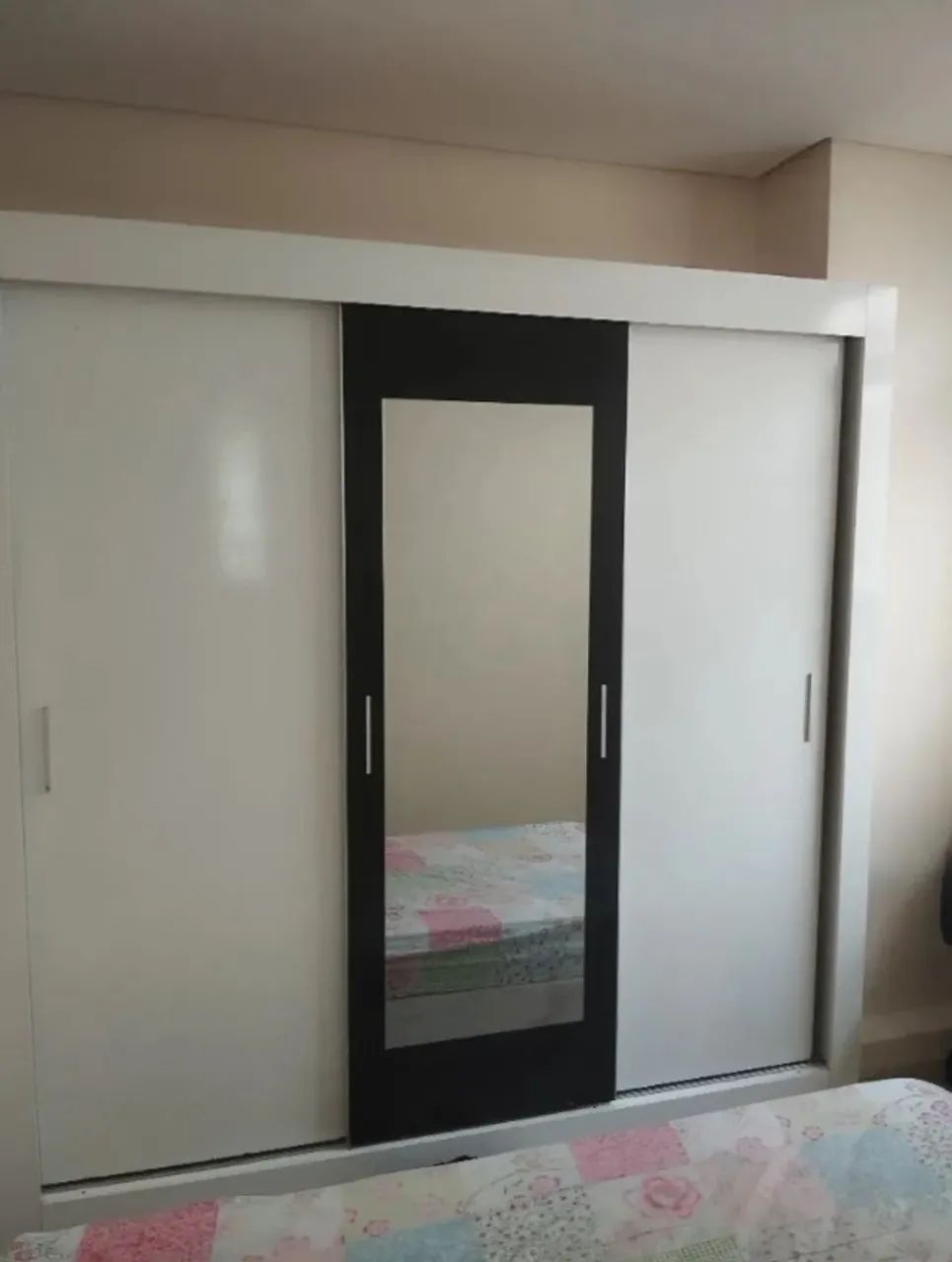 Guarda Roupa