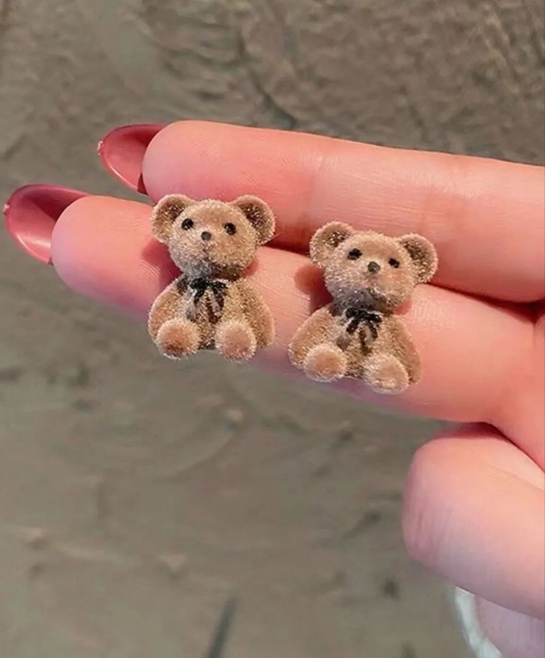 Brinco urso marrom 
