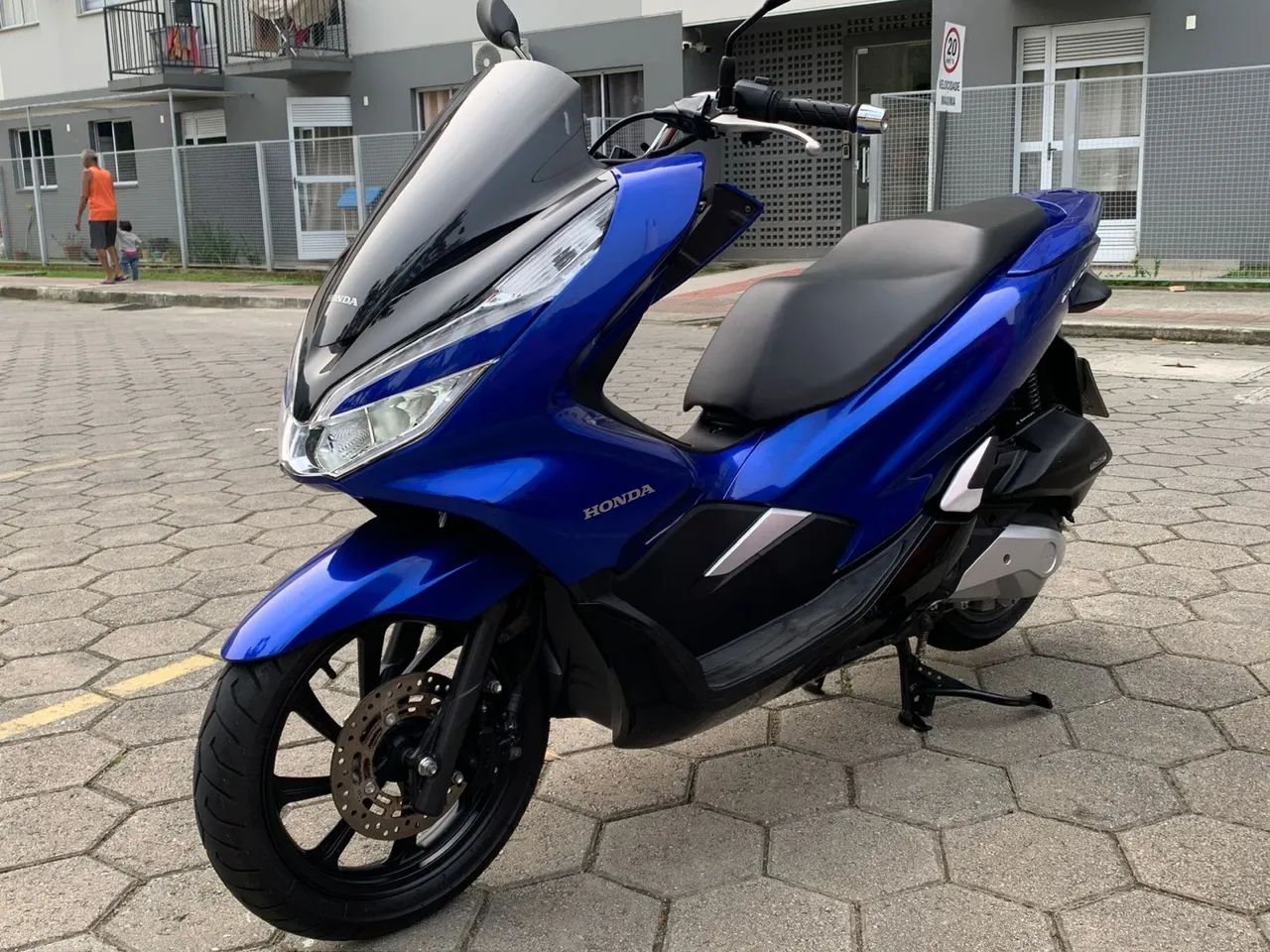 Vendo Honda PCX - Foto 3