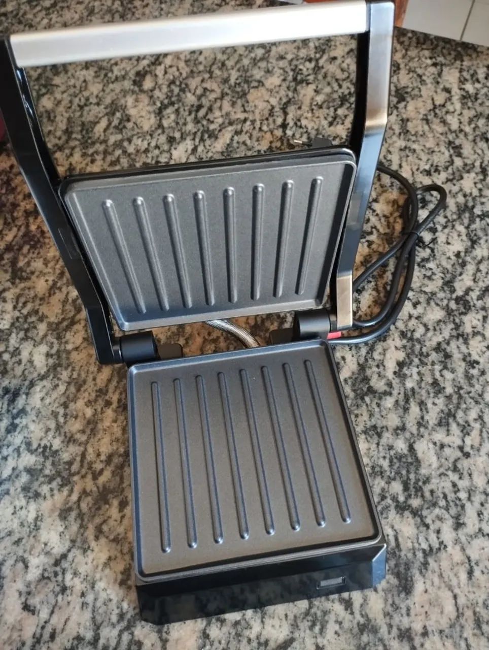 Sanduicheira Britânia  - Foto 2