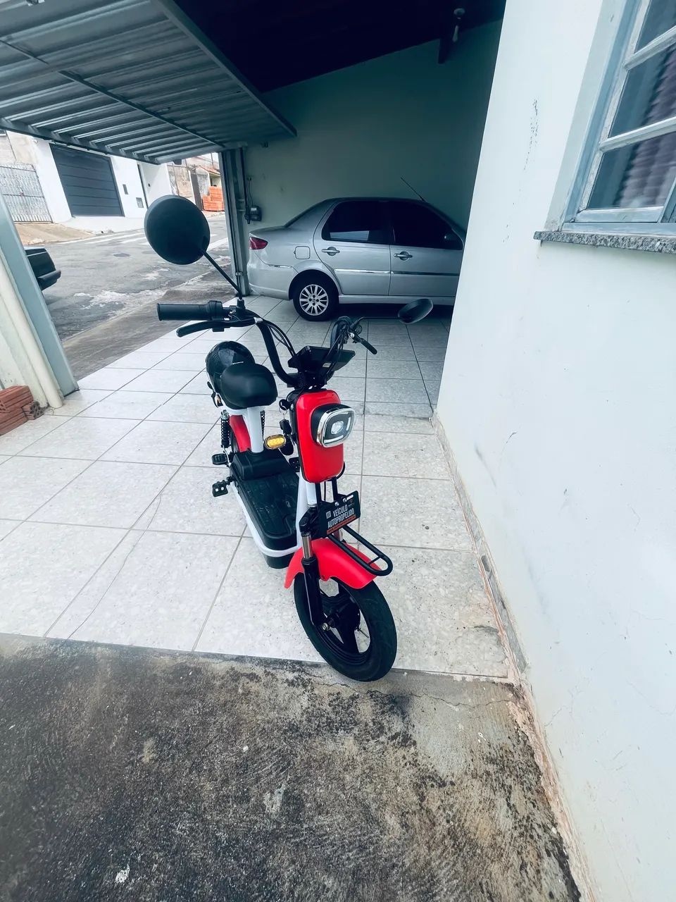 Moto elétrica 