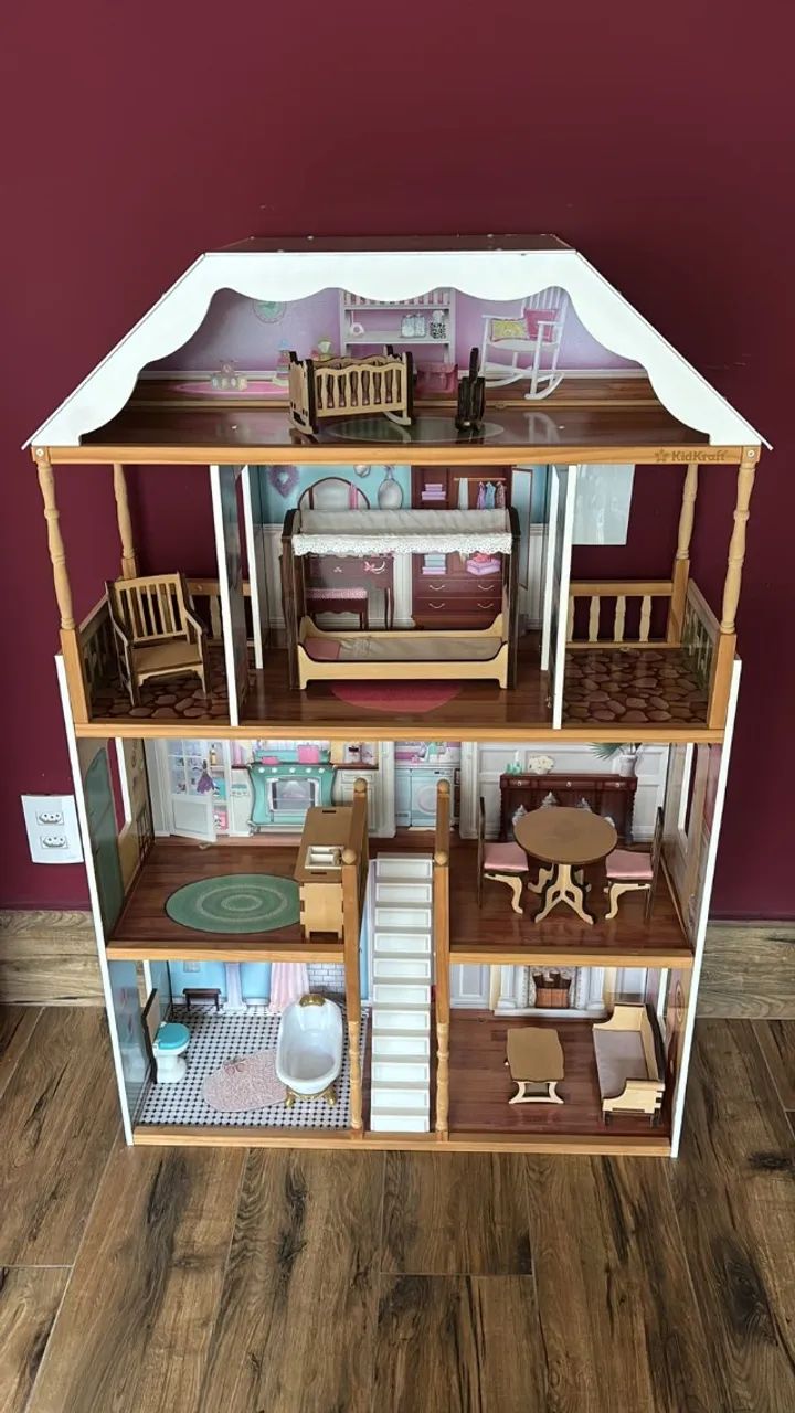 Casa de boneca grande em madeira Kidkraft