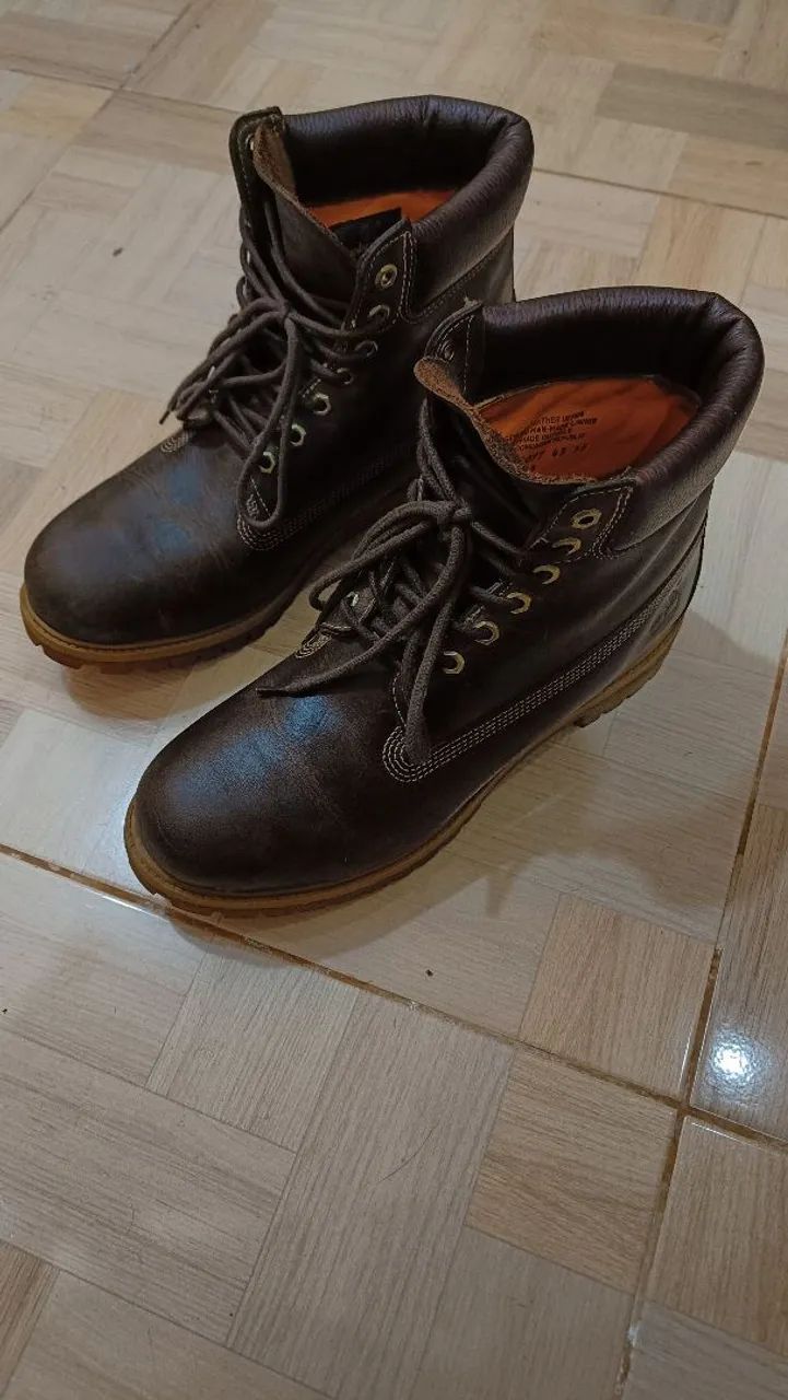 Bota Timberland ORIGINAL nova nº 44br, cor marrom chocolate
