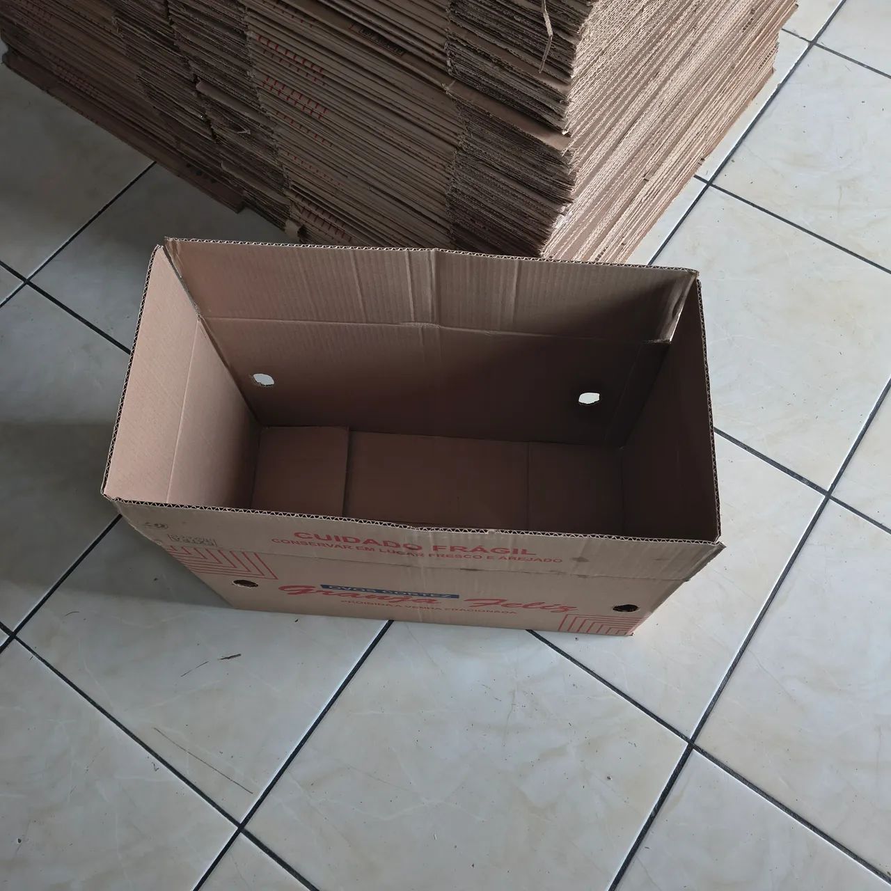 caixas padrão ovo..
