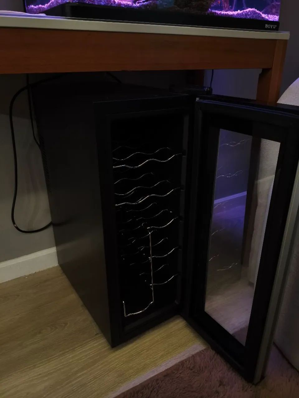 Vendo figrobar em perfeito estado, pouco usado. - Foto 5