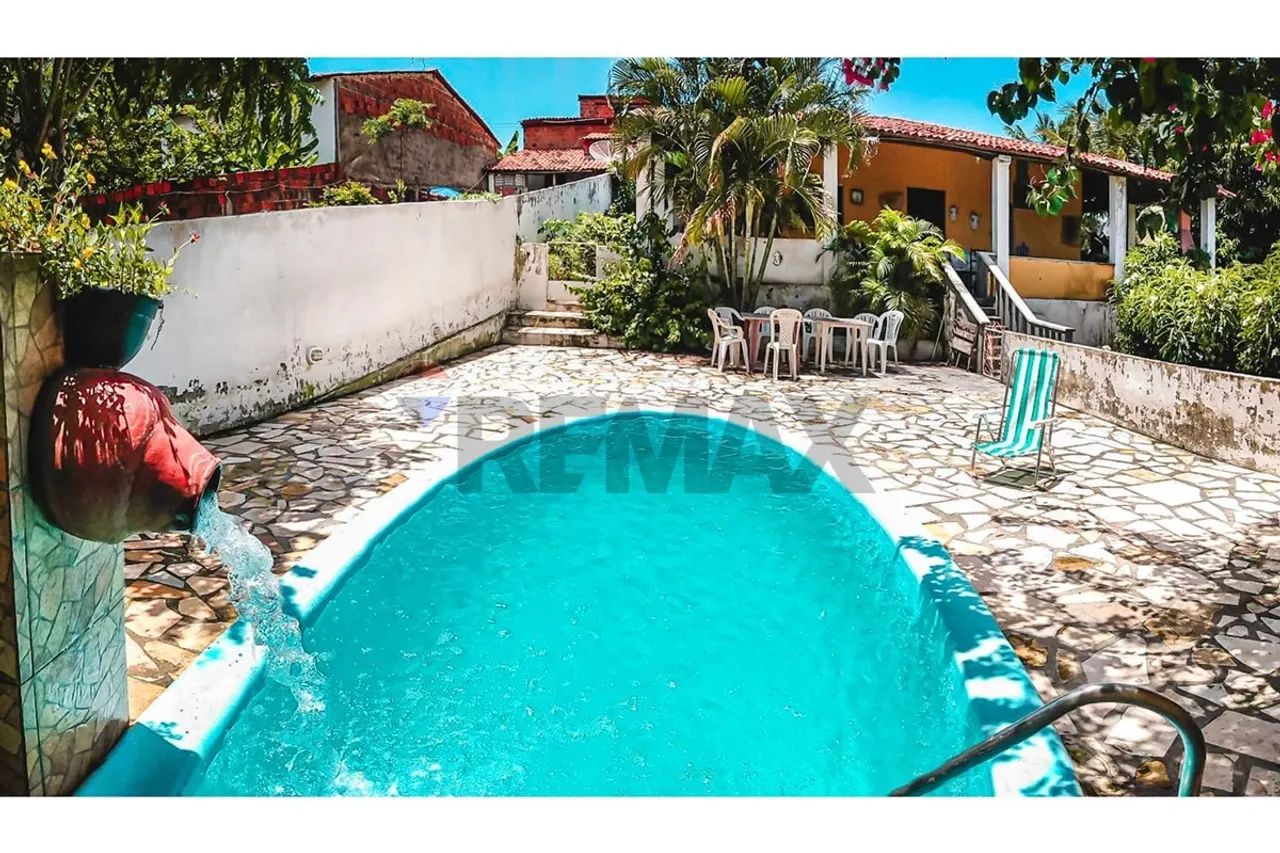 VENDE SE CASA NO CENTRO DE TRAIRI COM 5 SUITES, 2 PONTOS COMERCIAIS E 2285M2 - Foto 3