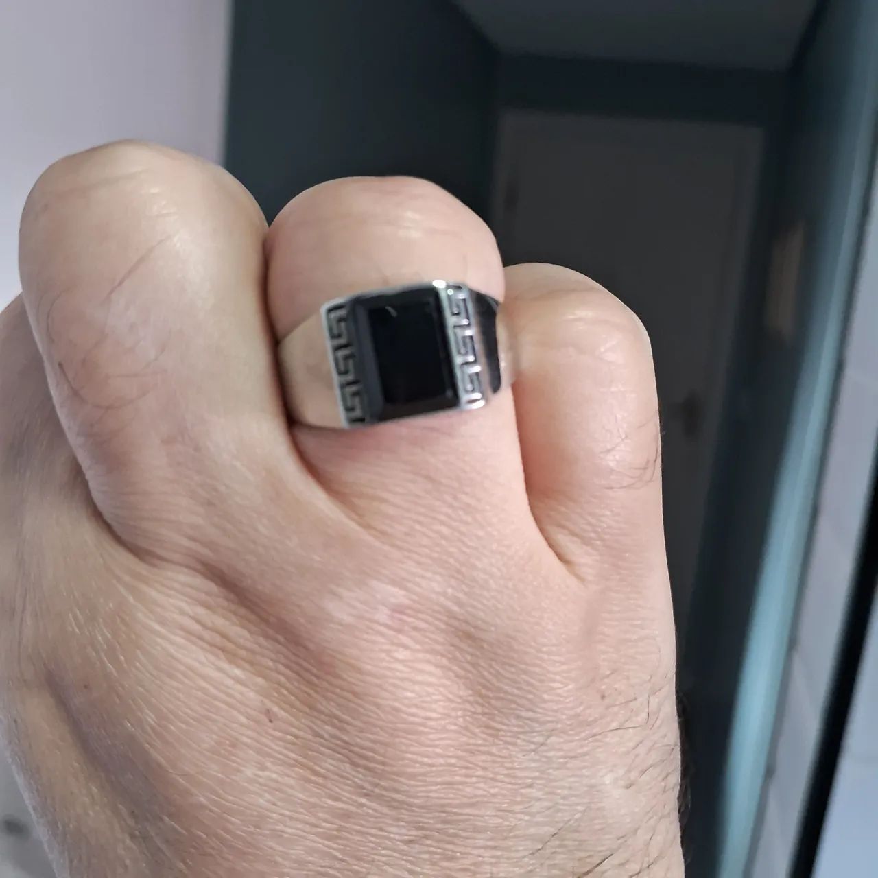 Anel Comendador Prata com Pedra Ônix  - Foto 2