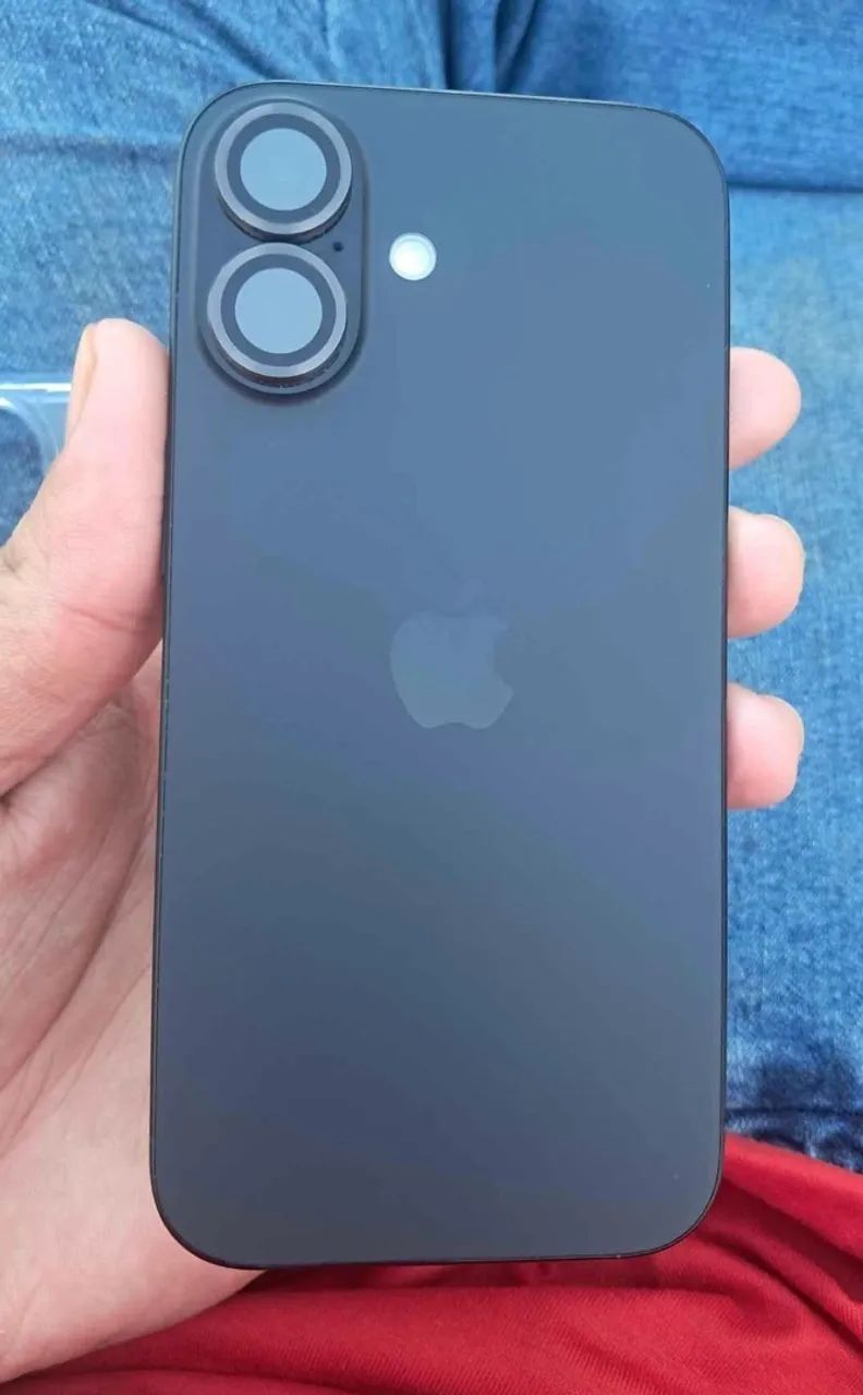 iPhone 16  - Foto 2