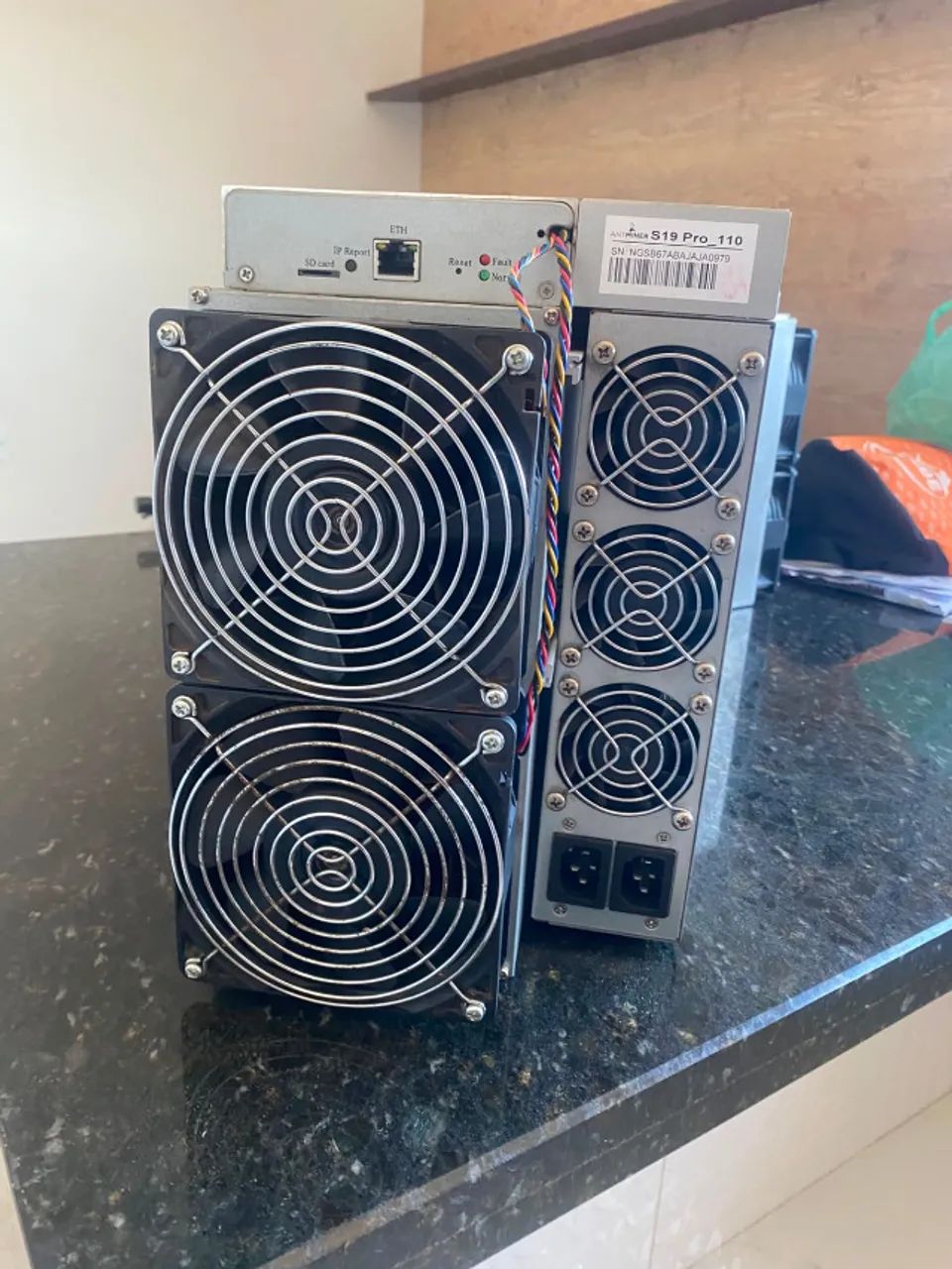 Antminer S19 Pro 104-110TH/s Usada - Minerador Bitcoin ASIC - Funcionando