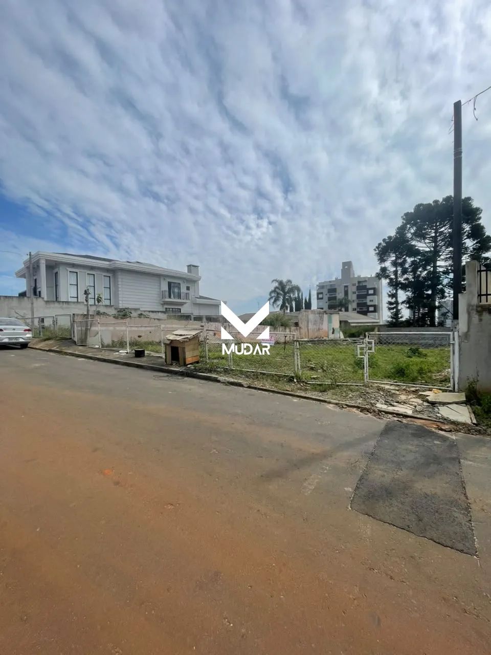 Terreno com 557m2 no Jardim Carvalho - Foto 2