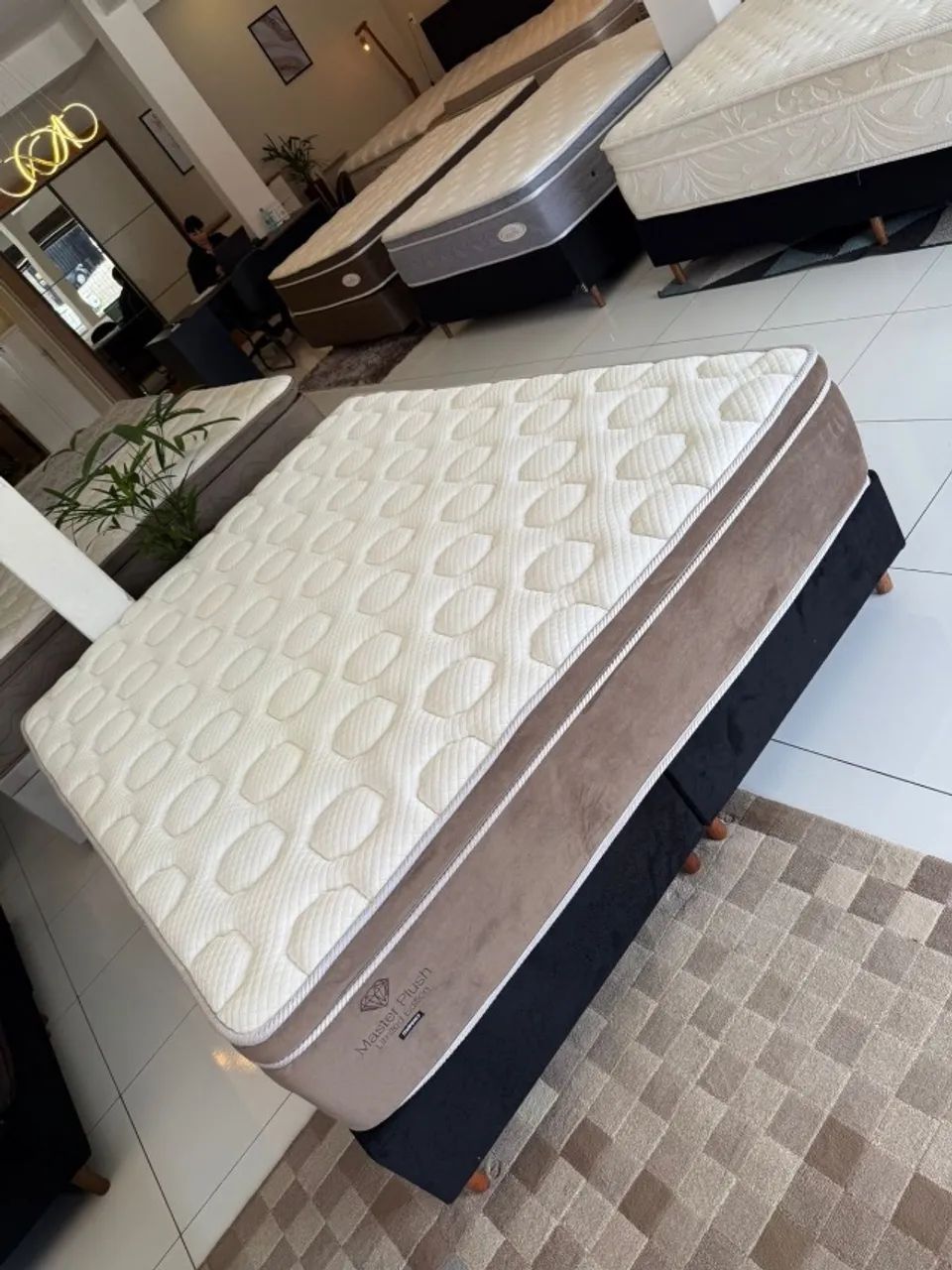 Colchão Queen MANNES TOP COM BASE - Entrego! 
