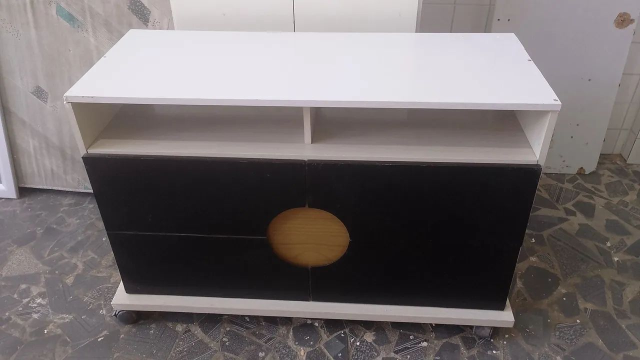 Vende -se 1 rack de sala 