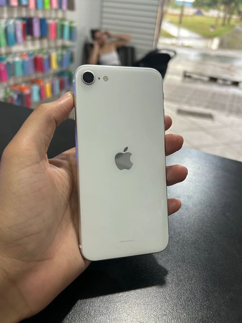 iPhone SE,64gb