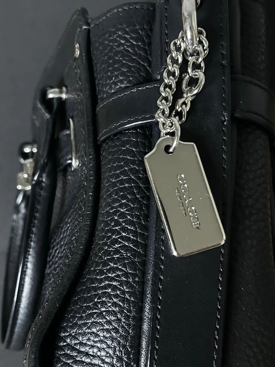 BOLSA COACH SWAGGER 27 PRETA ( ORIGINAL ) - Foto 4