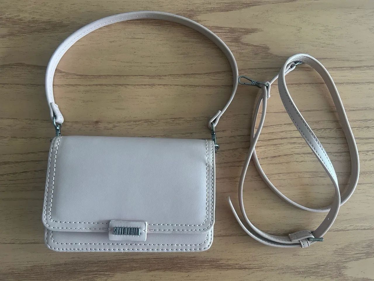 Bolsas Santa Lolla em excelente estado