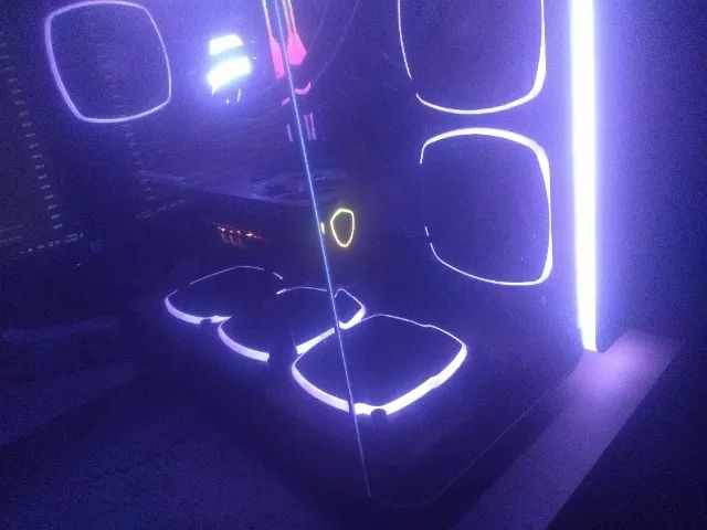 PC GAMER HIGH-END Ryzen 9 9950X3D + RTX 5070 MSI Trio OC - Foto 3