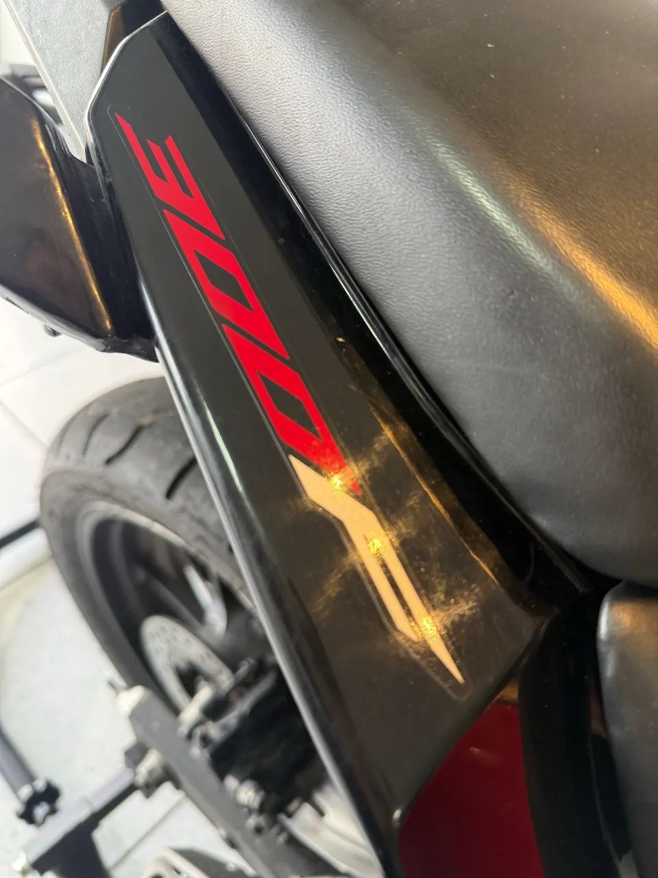 CB 300F 2023  - Foto 5