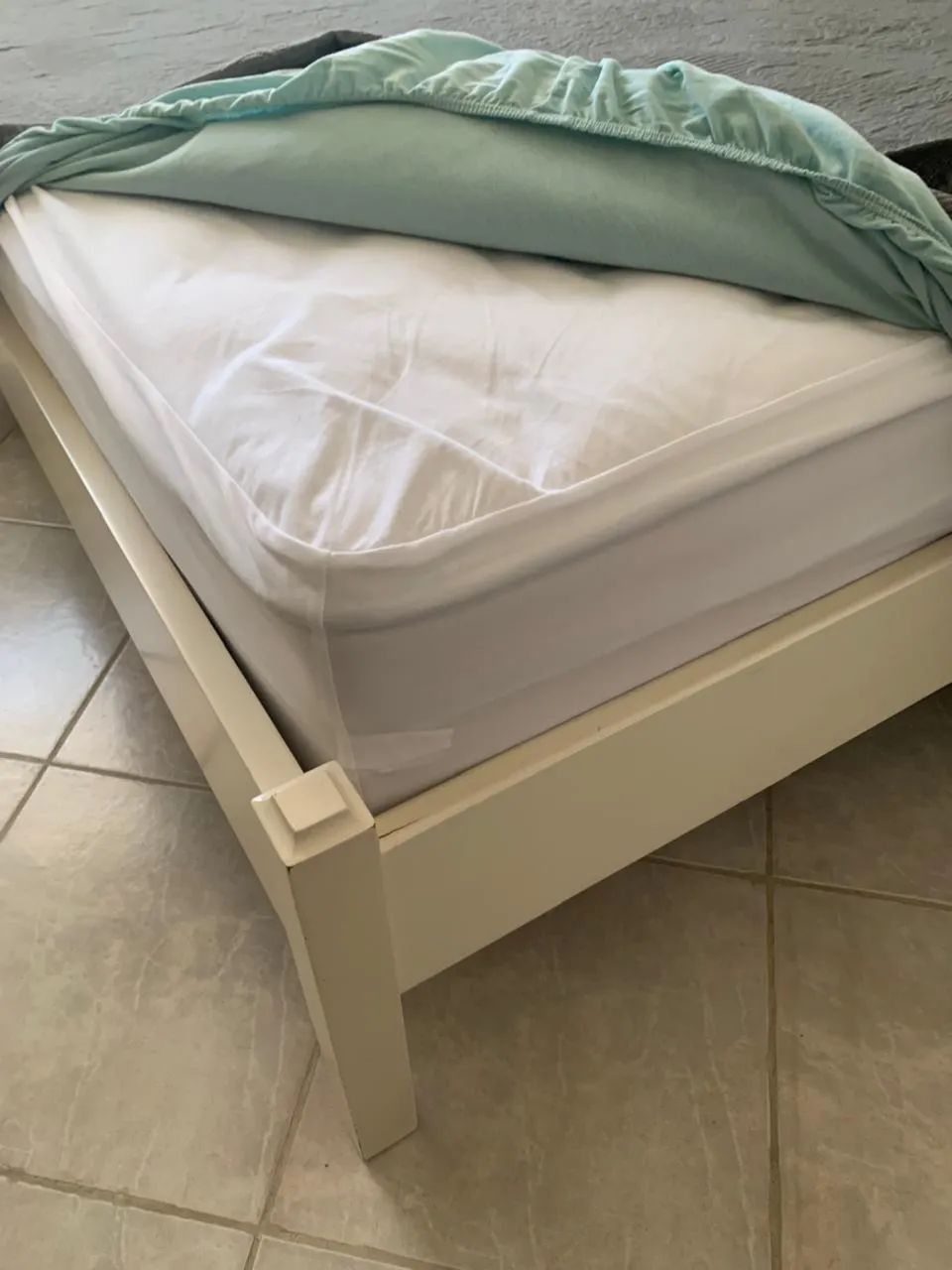 Cama de casal com colchão e capa - Foto 3
