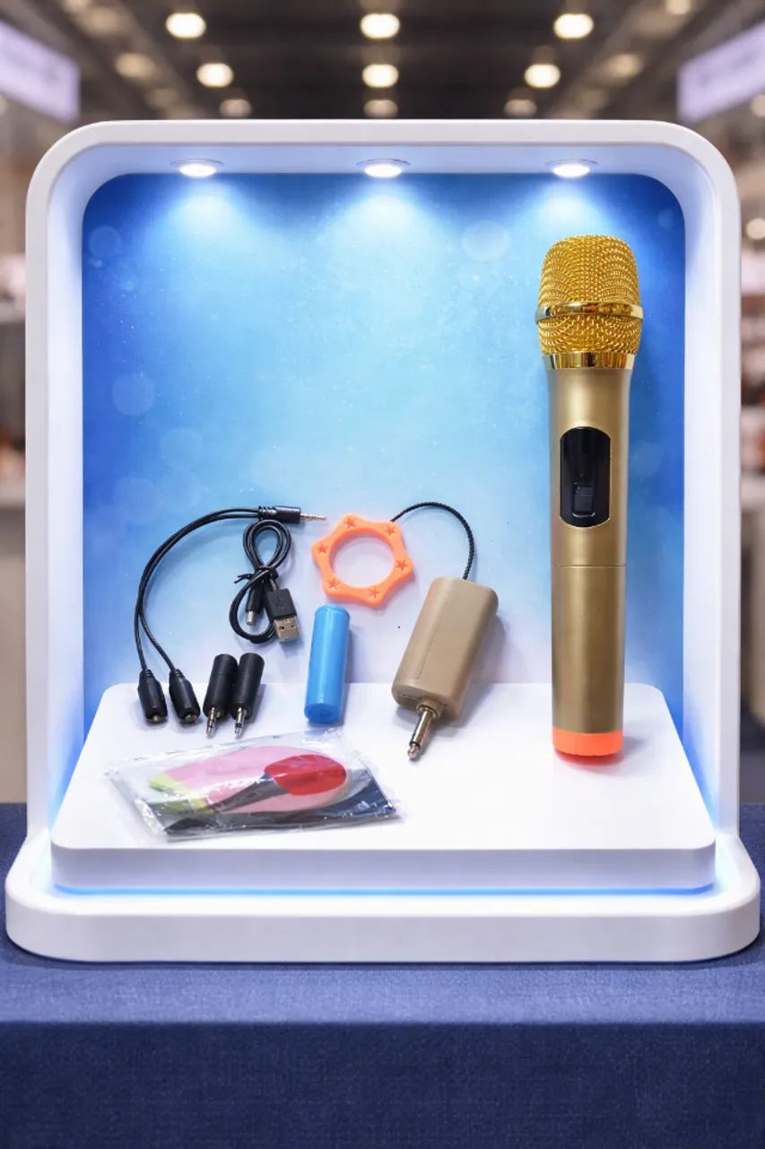 Professional Wireless Microphone423877805983016963