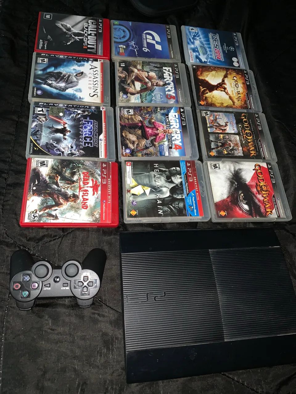 VENDO PS3 completo com jogos! 650$