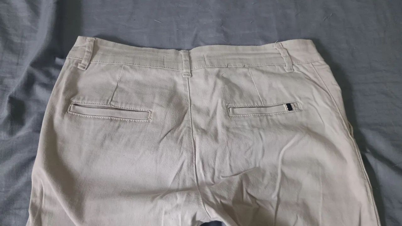Calça Off-White Bege Claro tam36 - Foto 4