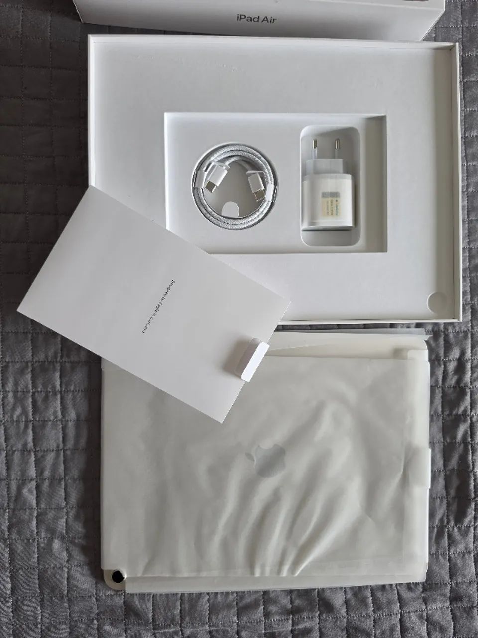 iPad Air M3 13" Estelar 128GB + Película Paperlike e Capa ESR - Foto 5