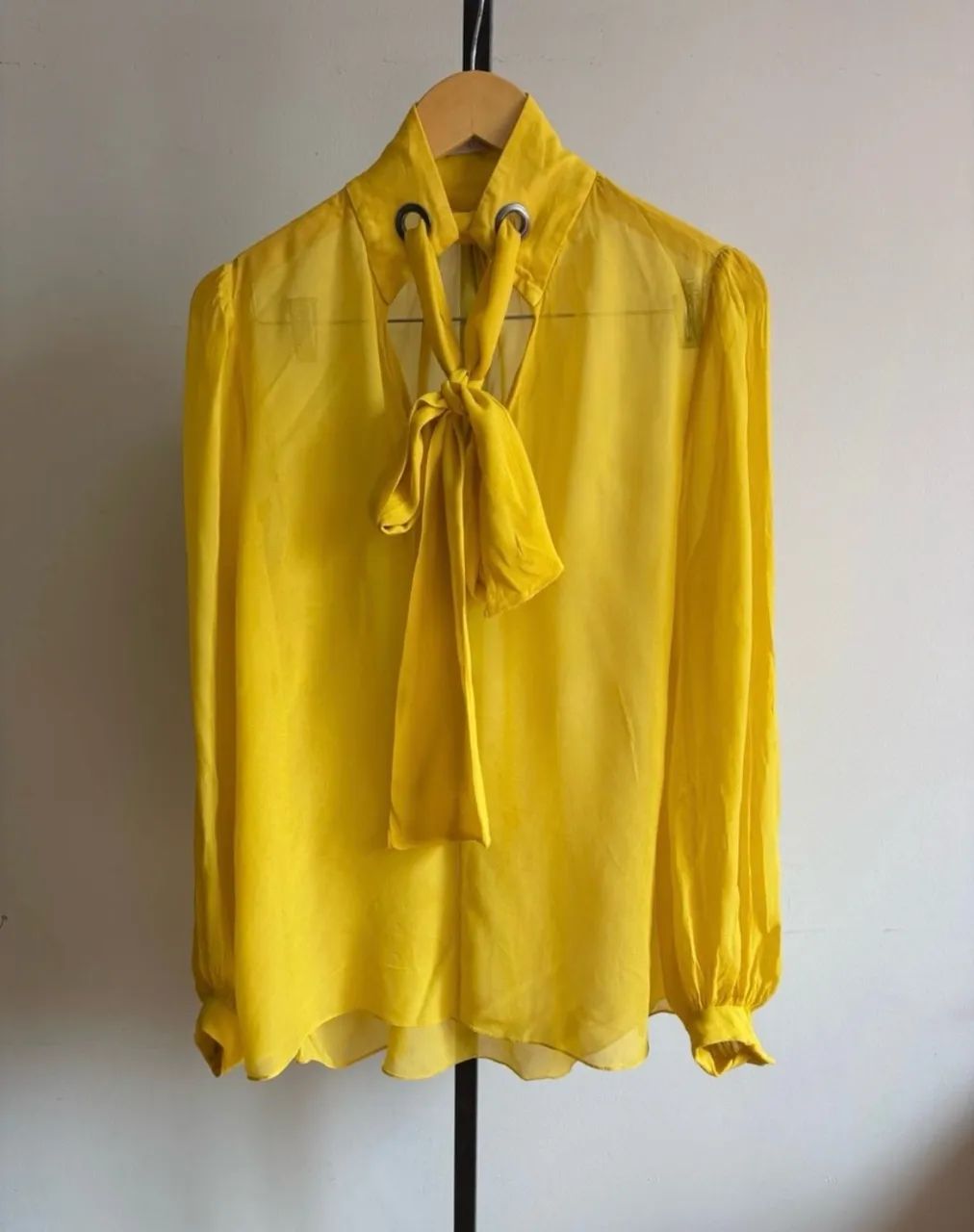 blusa seda animale amarela