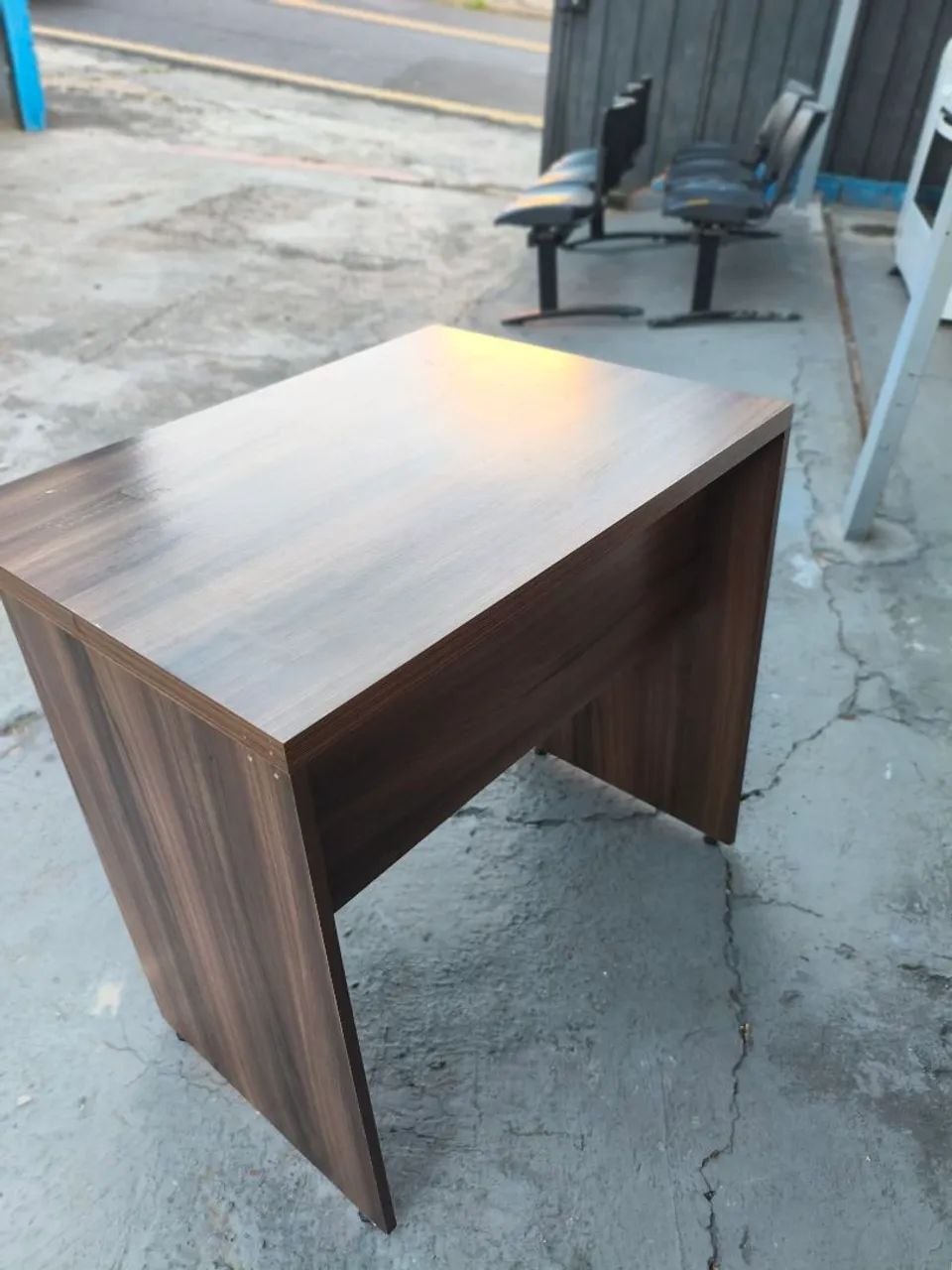 Mesa de escritório pequena  - Foto 4